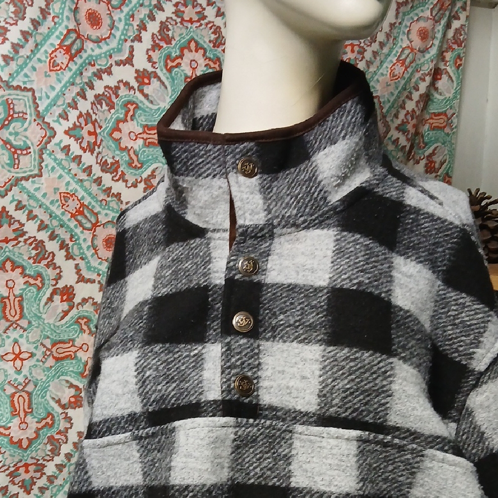 John Wayne Partial Button Checkered Polyester Pul… - image 2